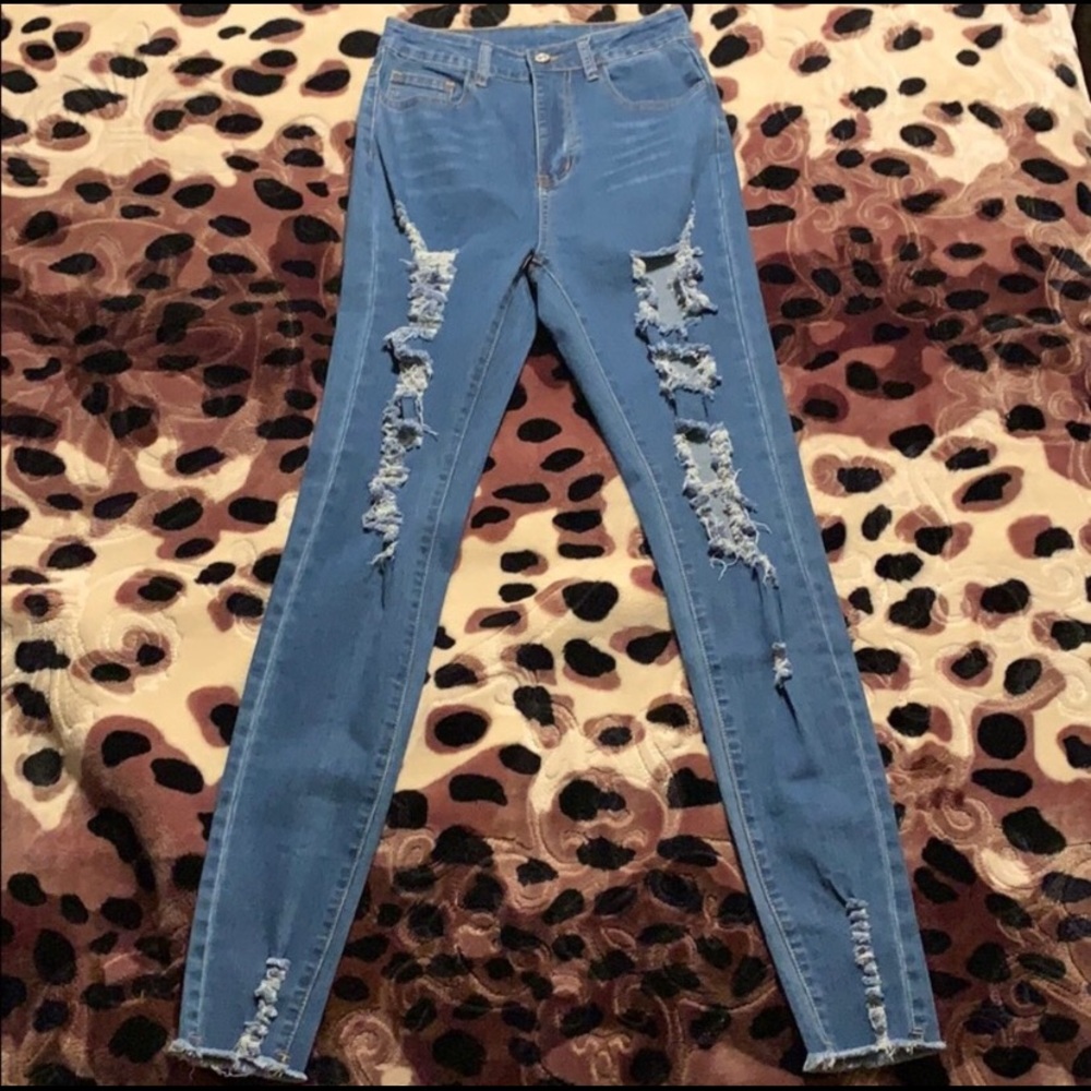 Ripped Blue Skinny Jeans